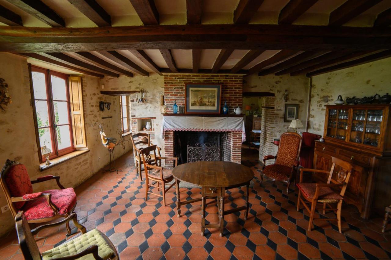 Chambre d'Hôtes La Ferme du Pré-Martin La Genevraie Esterno foto